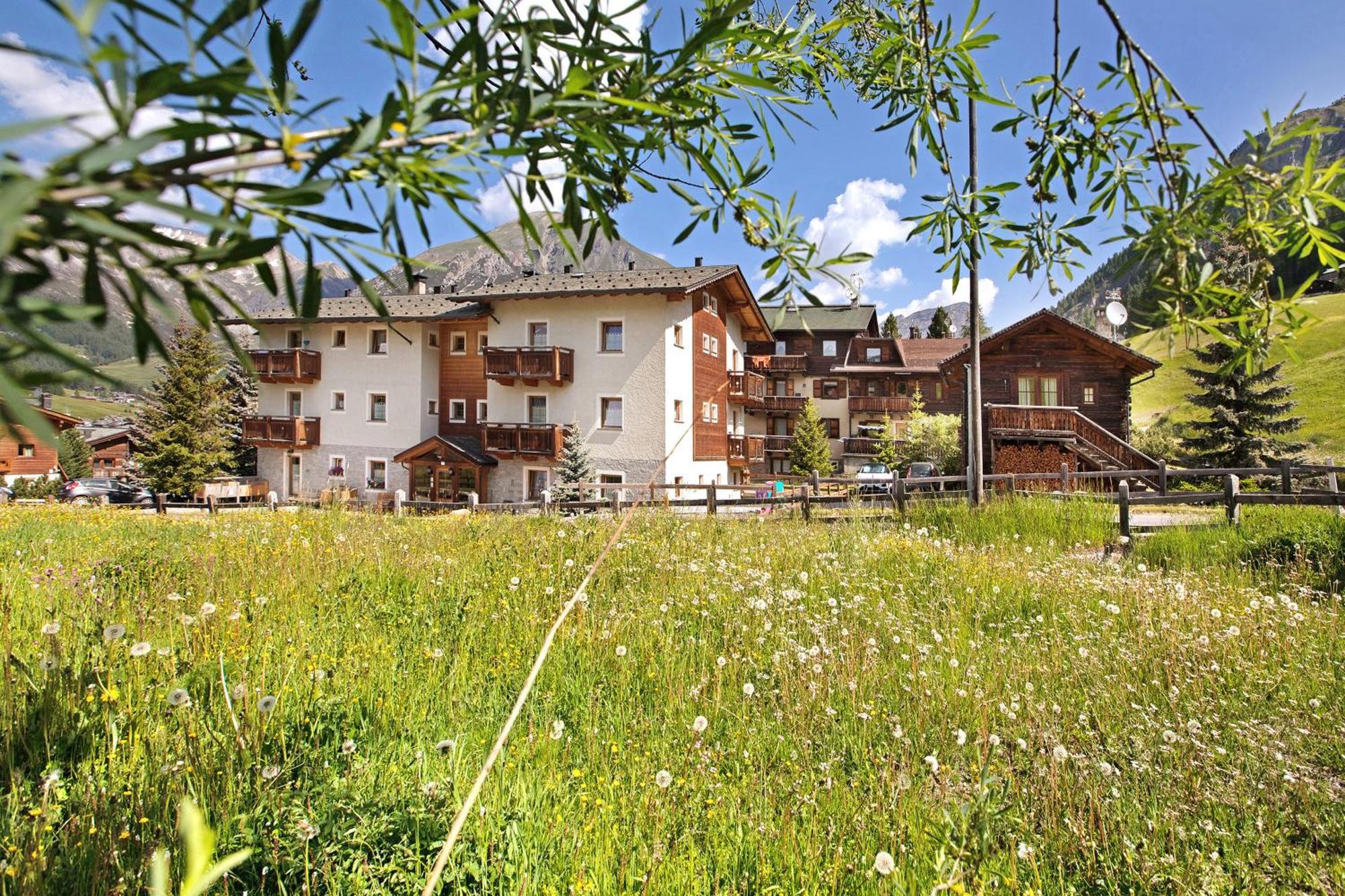 Al Bait Da Marangona Apartment Livigno Exterior foto