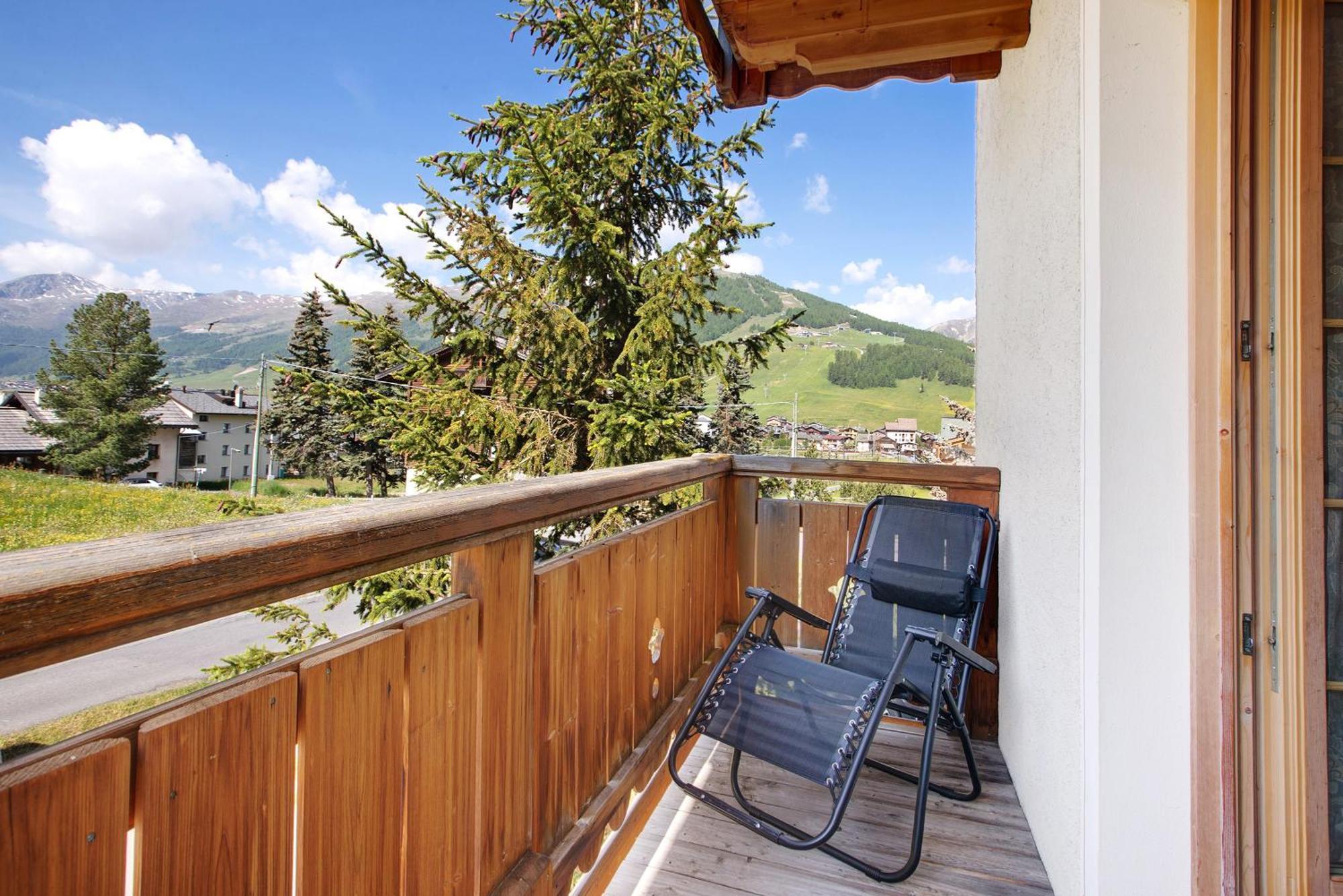 Al Bait Da Marangona Apartment Livigno Exterior foto